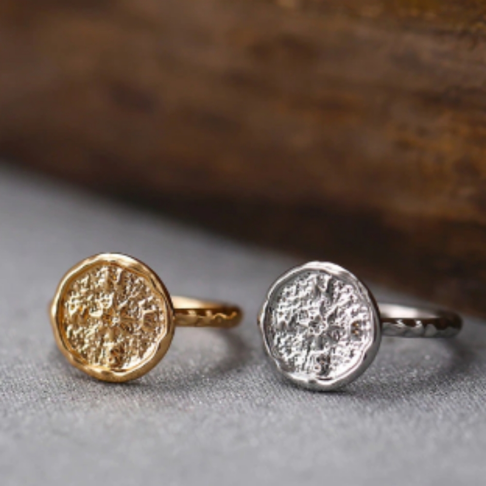 Compass ring